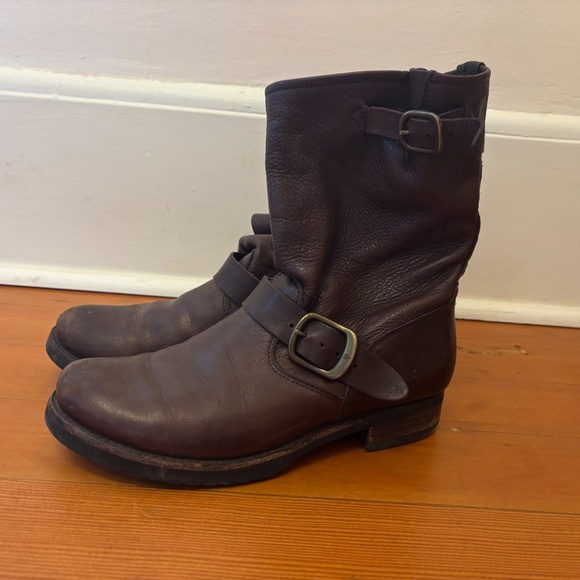Frye Women’s Boots - Picture 3 of 3